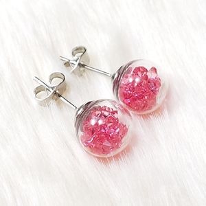 (1 pair earrings) Crystal Glass Earrings NEW!! Free cute boxes and ribbons.